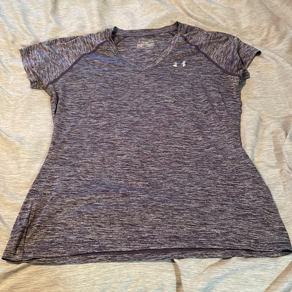 Under armor medium tshirt